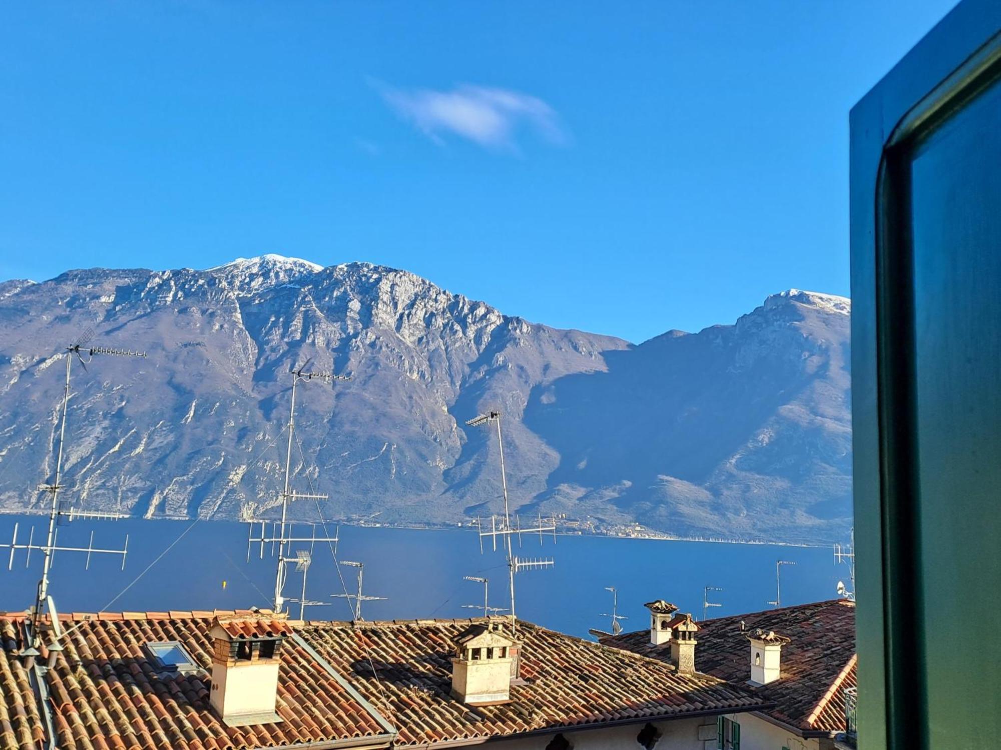 Casa Maria Lafinestrasulgarda Lägenhet Limone sul Garda Exteriör bild